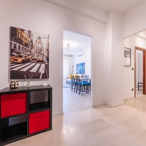 Apartamento Lungotevere, Roma